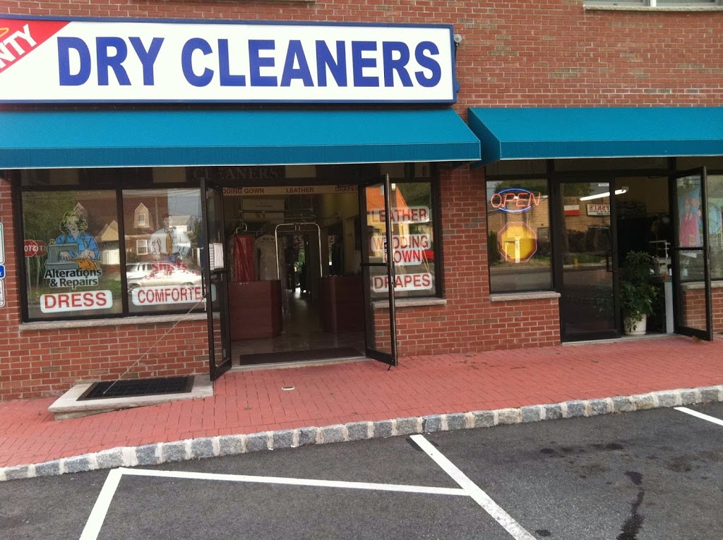 Gentys Cleaners | 351 Main Ave, Wallington, NJ 07057, USA | Phone: (973) 779-8185