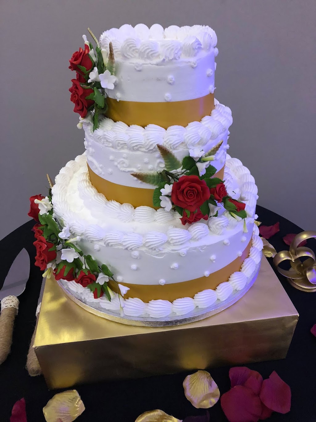 Mistys Cakes & Healthy Bakery | 809 Randolph St, Thomasville, NC 27360, USA | Phone: (336) 475-4801