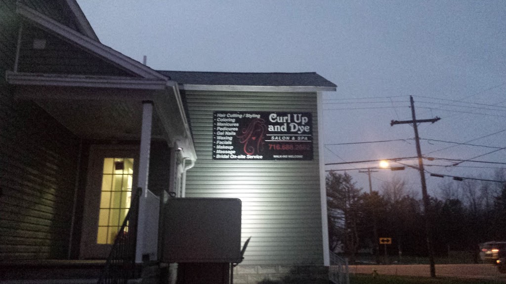 Curl Up And Dye Salon And Spa | 7149 Transit Rd, East Amherst, NY 14051, USA | Phone: (716) 688-2662