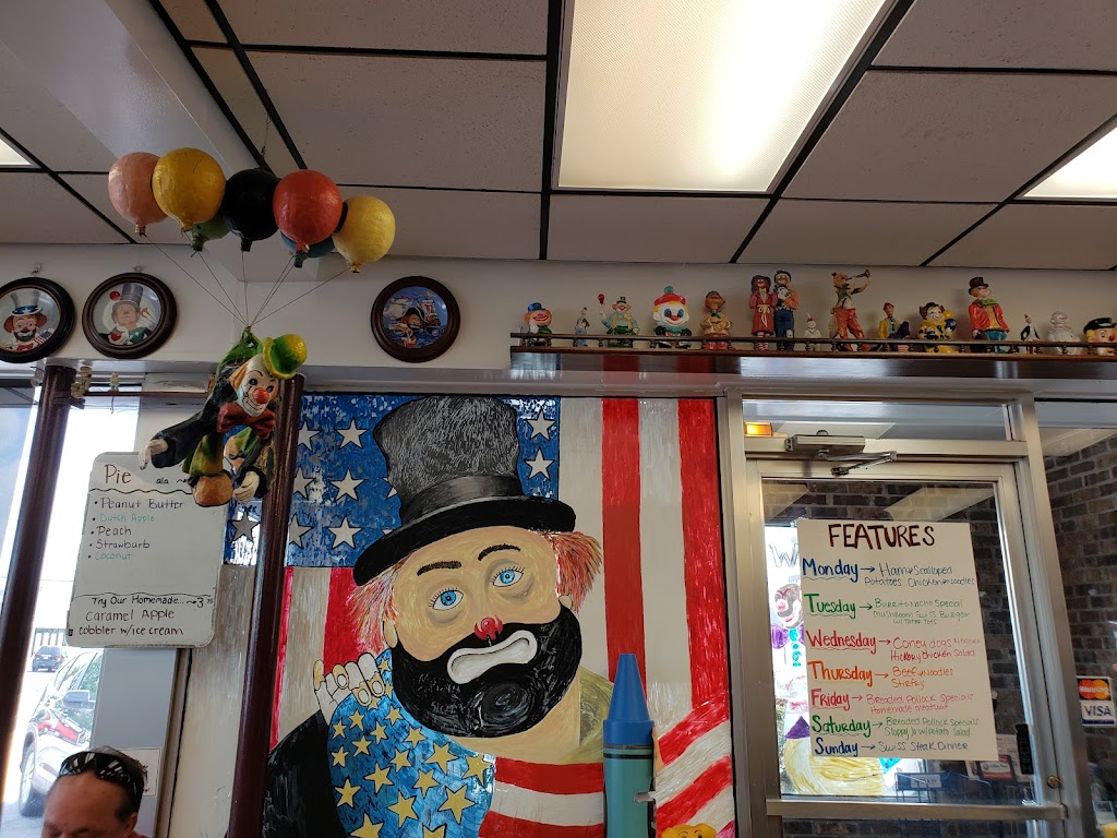 Magic Wand Restaurant | 602 S Main St, Churubusco, IN 46723, USA | Phone: (260) 693-3518