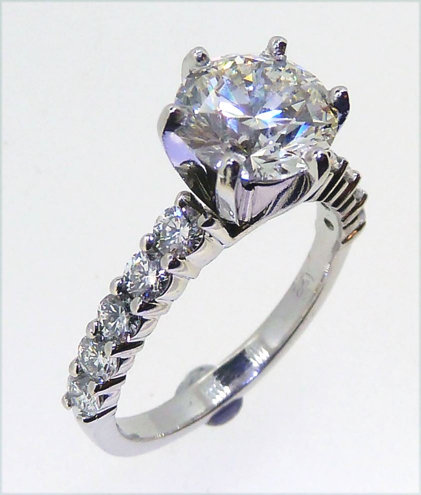 The Diamond Specialists | 1123 11th Ave., Ste. 405 Kaimuki Municipal Parking Lot, Honolulu, HI 96816, USA | Phone: (808) 739-0009