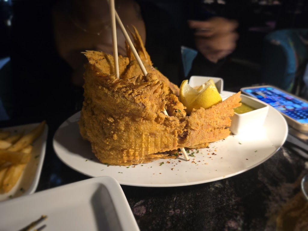 Frnds | 2441 University Blvd, Houston, TX 77005, USA | Phone: (832) 740-4920