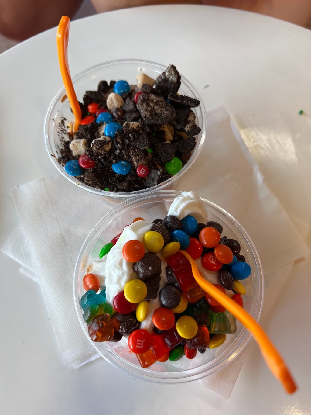 Orange Leaf Frozen Yogurt | 16811 Burke St, Omaha, NE 68118, USA | Phone: (402) 934-7800