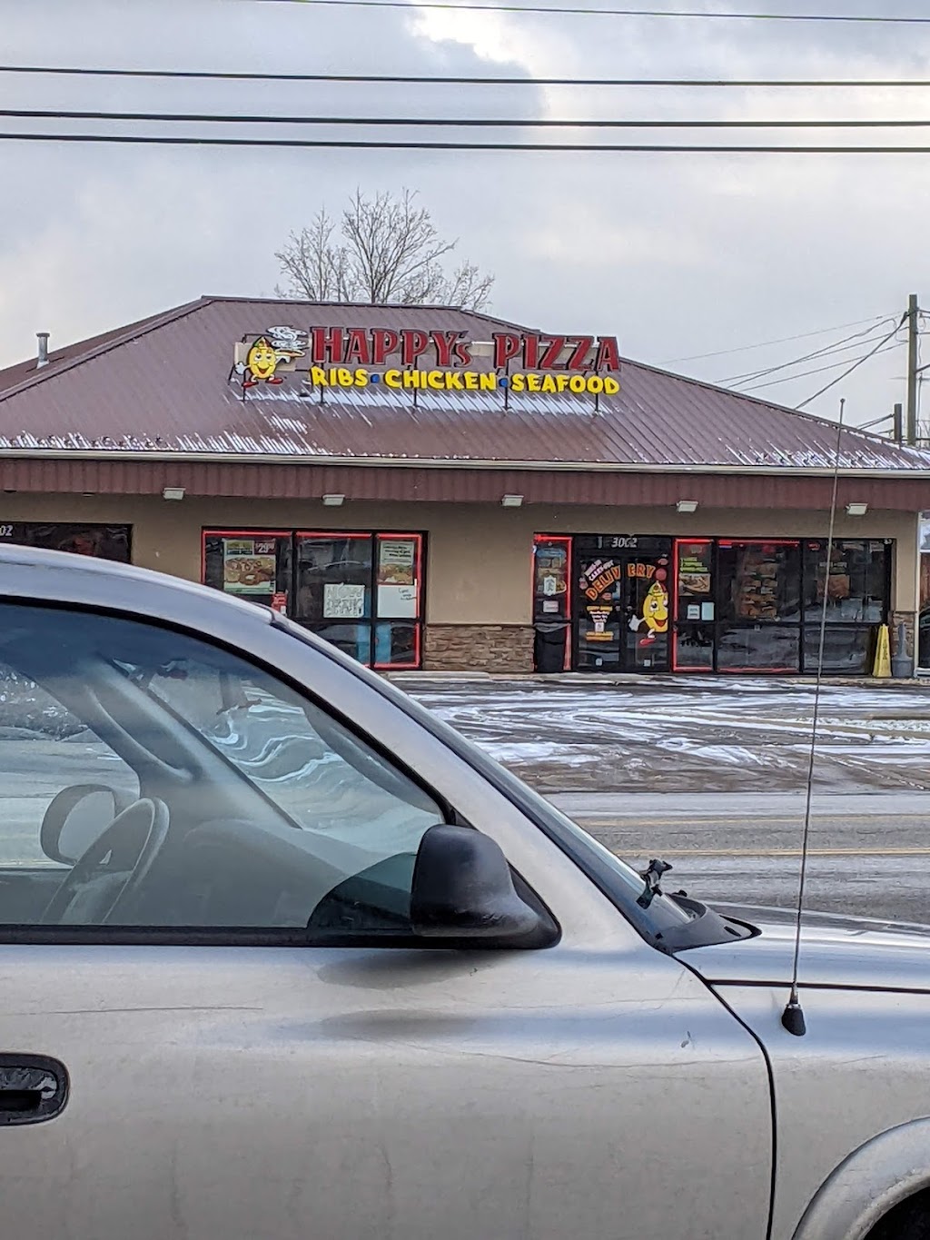 Happys Pizza | 3002 Oberlin Ave, Lorain, OH 44052, USA | Phone: (440) 282-6600