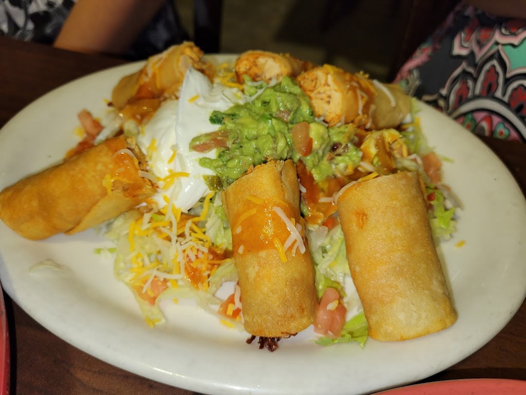 Los Potrillos Mexican Restaurant & Bar | 1735 SE 192nd Ave #101, Camas, WA 98607, USA | Phone: (360) 838-2431