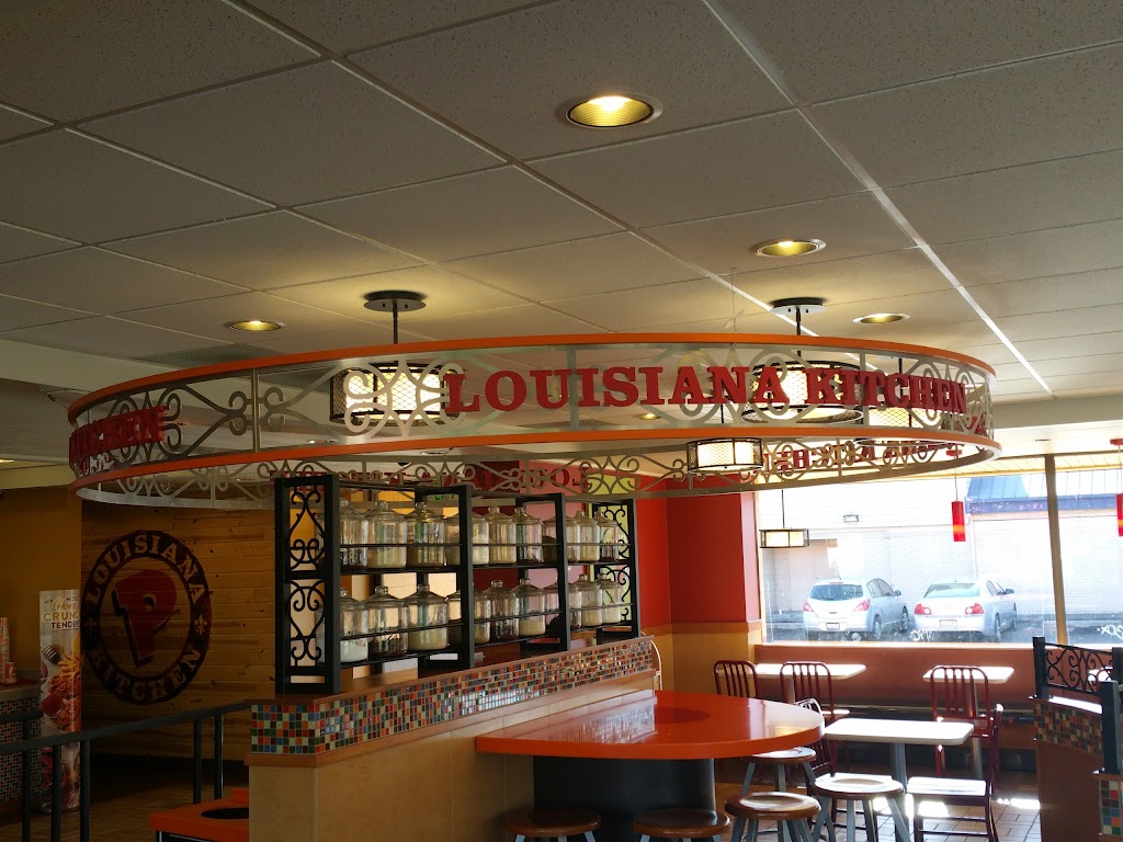 Popeyes Louisiana Kitchen | 6402 6th Ave, Tacoma, WA 98406, USA | Phone: (253) 565-0797