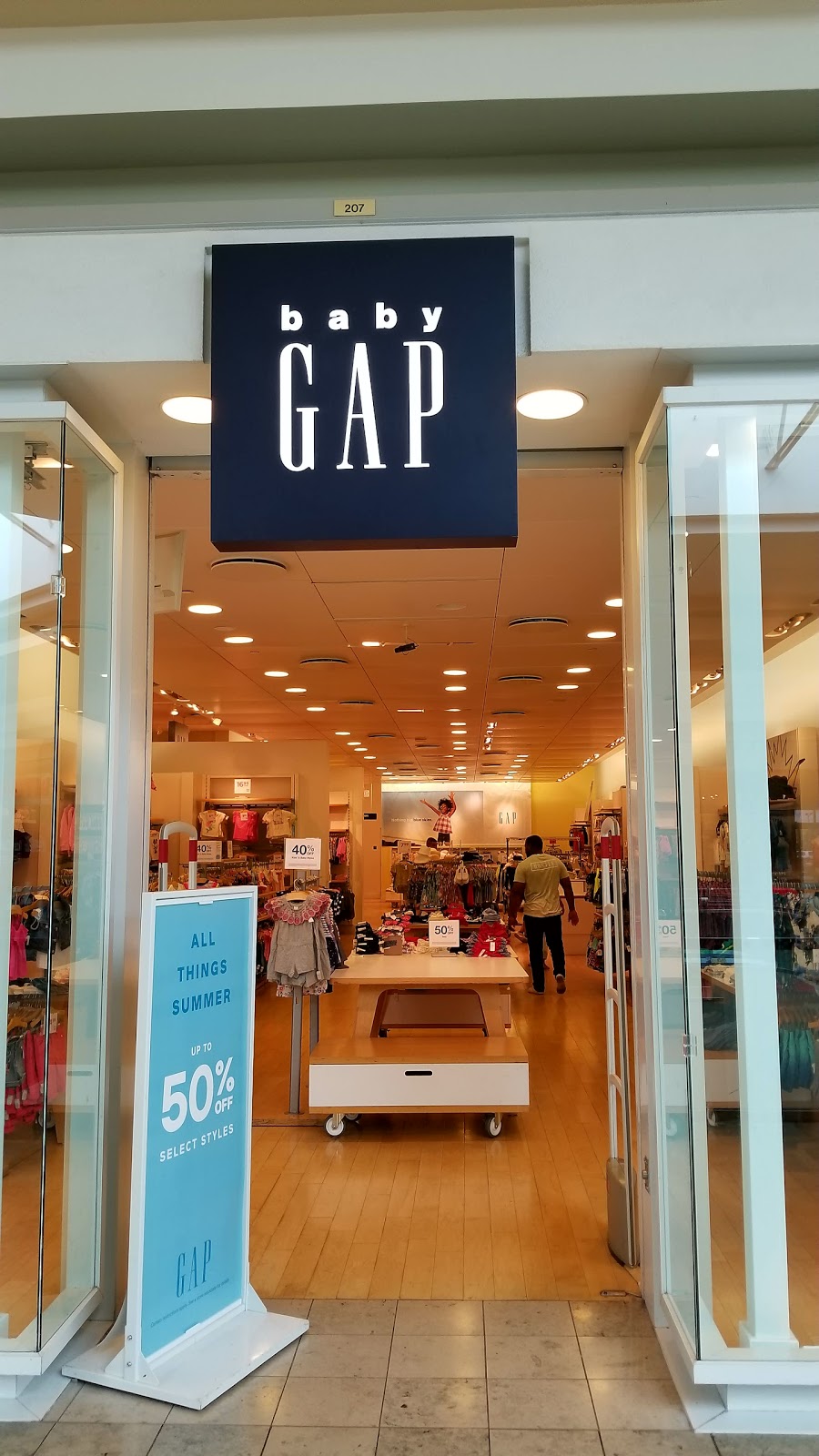 Gap | 7021 S Memorial Dr #210E, Tulsa, OK 74133, USA | Phone: (918) 250-9579