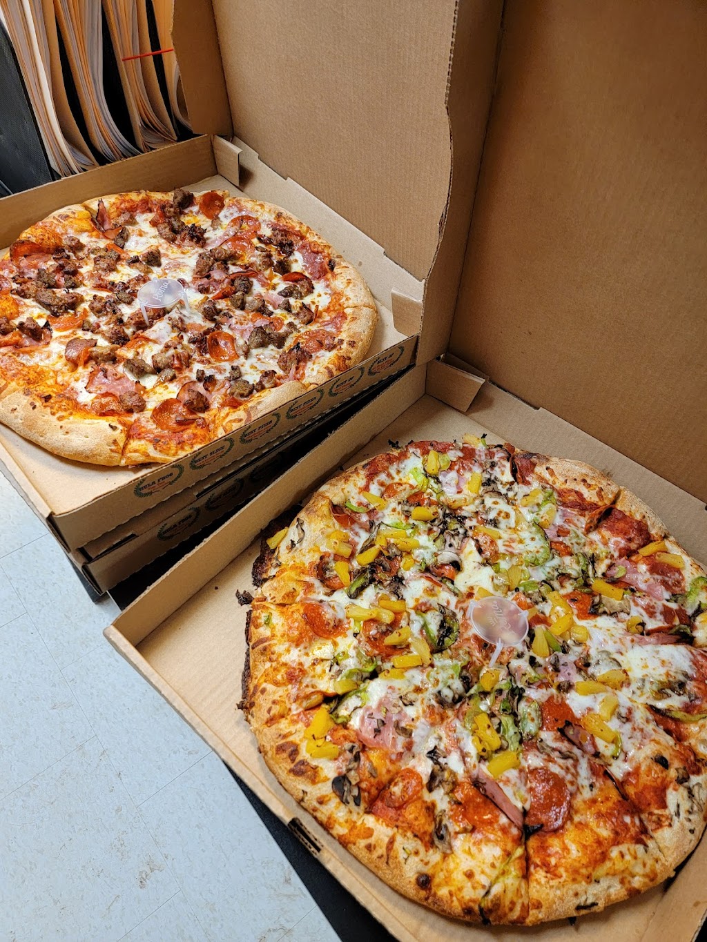 Barros Pizza | 2750 W Dove Valley Rd #140, Phoenix, AZ 85085, USA | Phone: (623) 215-4141