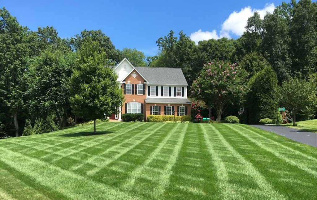 Natural Green Systems Lawn and Pest | 2155 Solomons Island Rd S, Prince Frederick, MD 20678, USA | Phone: (443) 432-3882