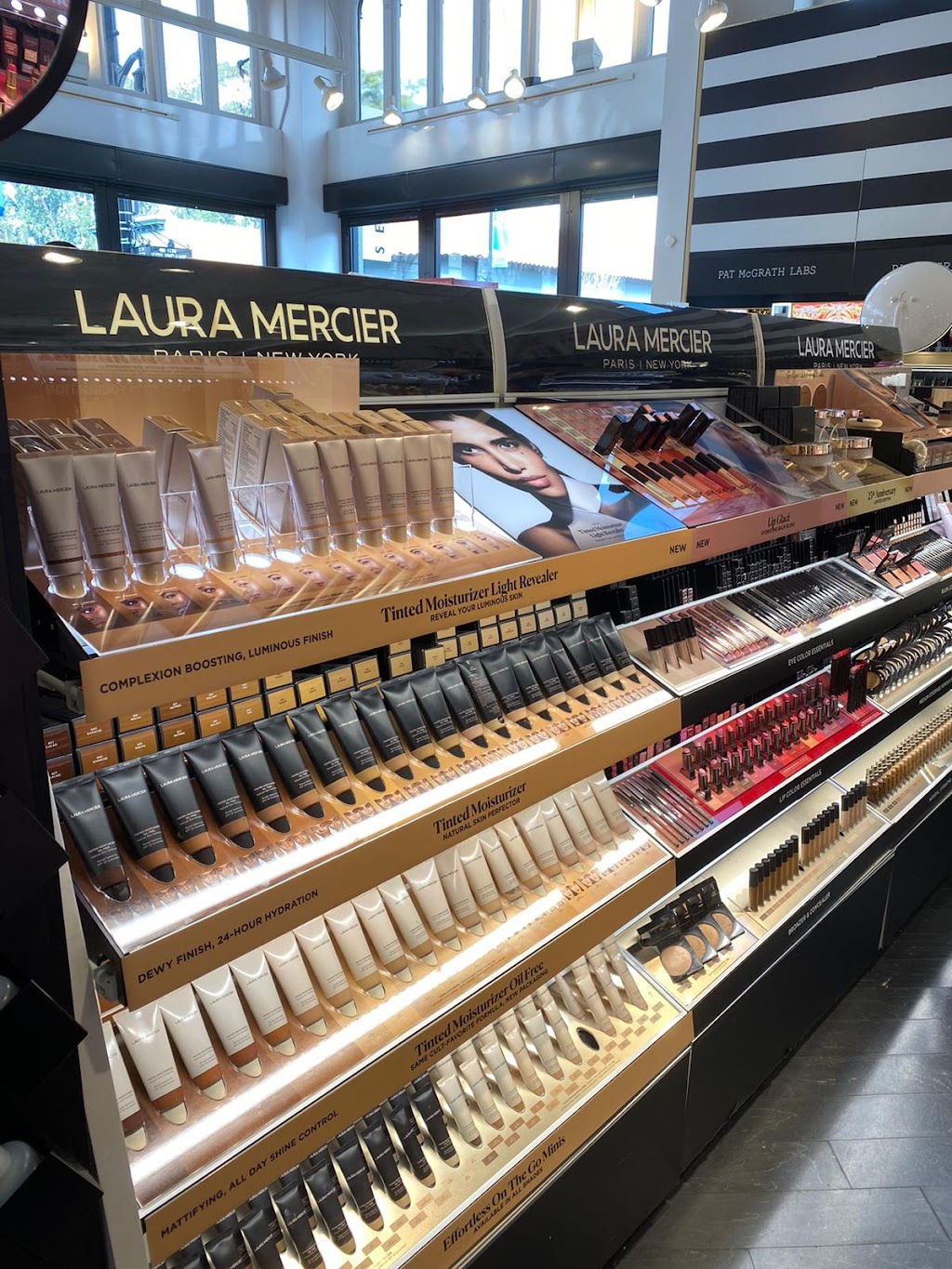 SEPHORA | 1205 Burlingame Ave, Burlingame, CA 94010, USA | Phone: (650) 347-6700