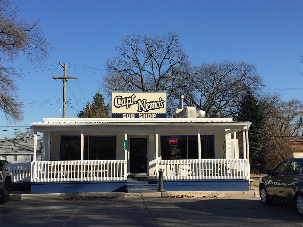 Captain Nemos Sandwiches | 12033 S Huron River Dr, Romulus, MI 48174, USA | Phone: (734) 941-6000