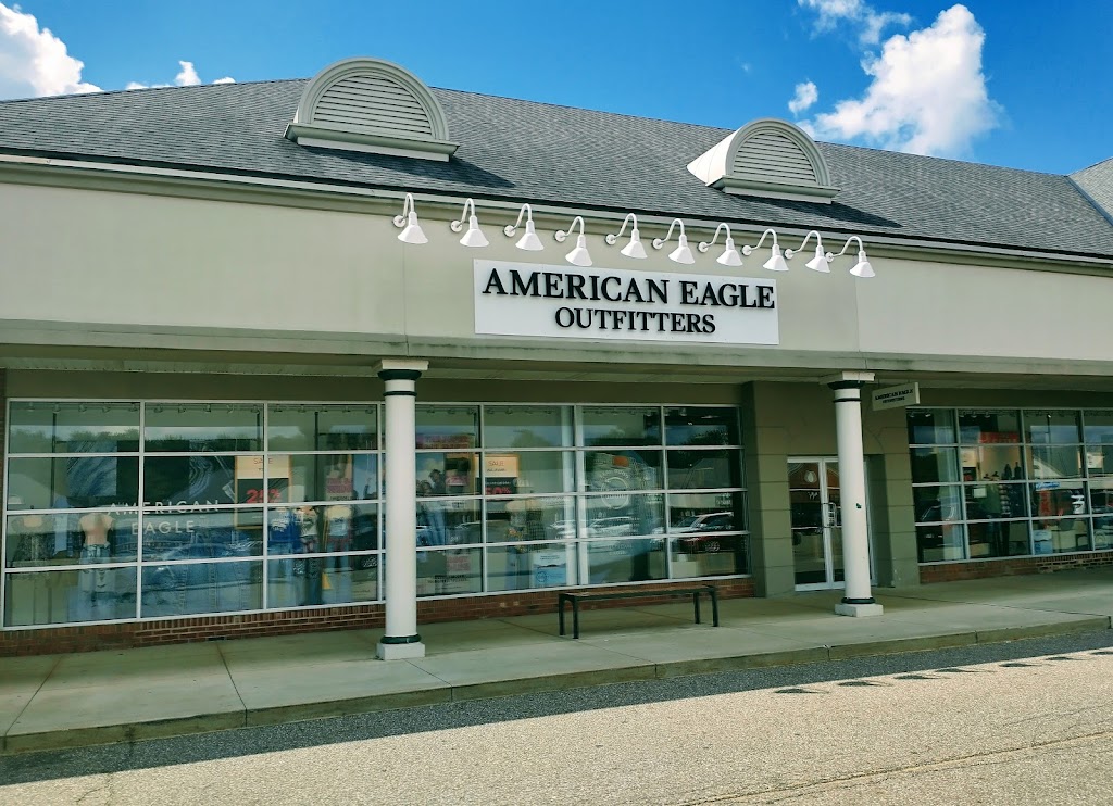 American Eagle Store | 549 S Chillicothe Rd #300, Aurora, OH 44202, USA | Phone: (330) 954-5257