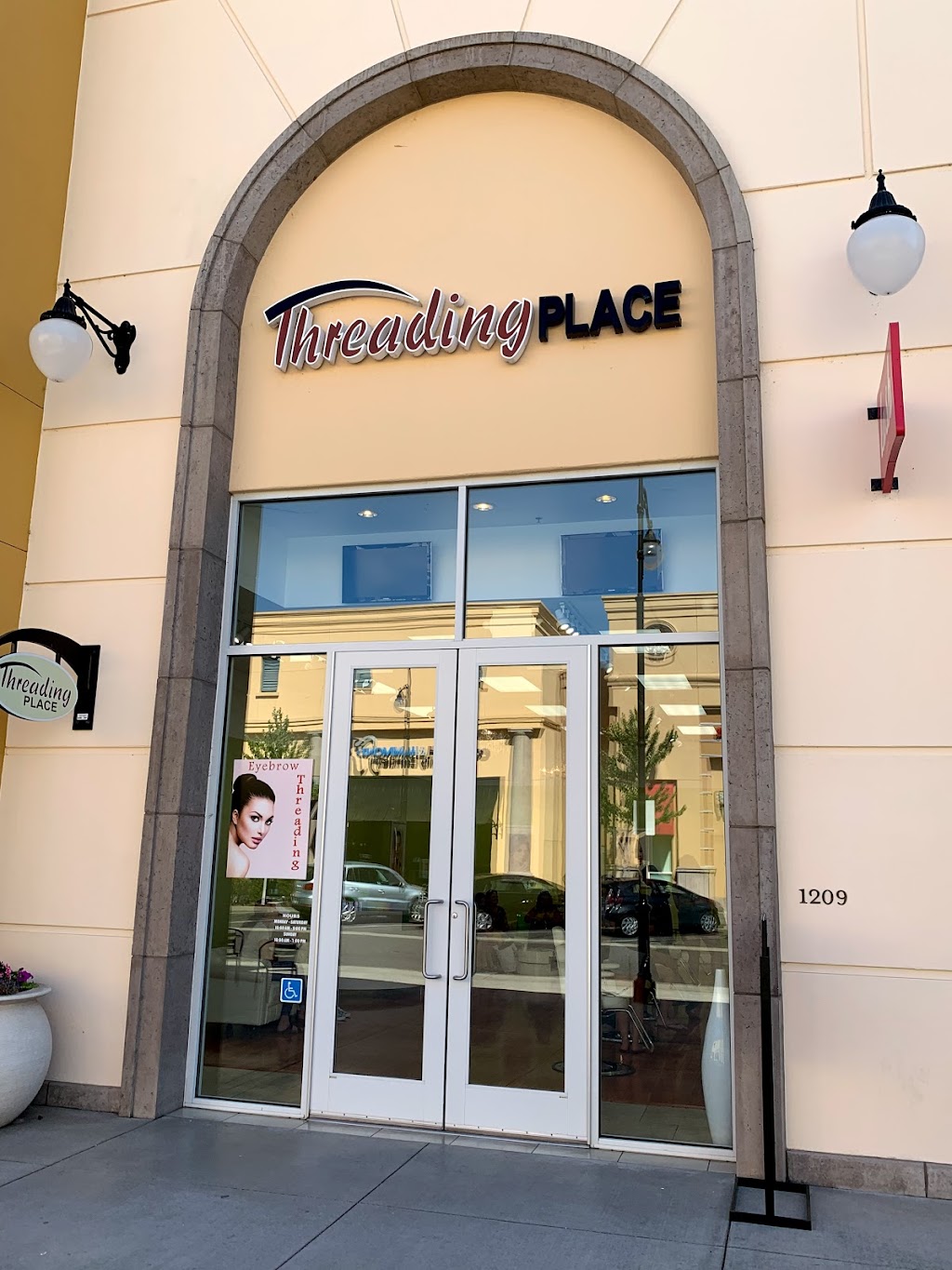 Threading Place | 230 Palladio Pkwy, Folsom, CA 95630, USA | Phone: (916) 817-1030