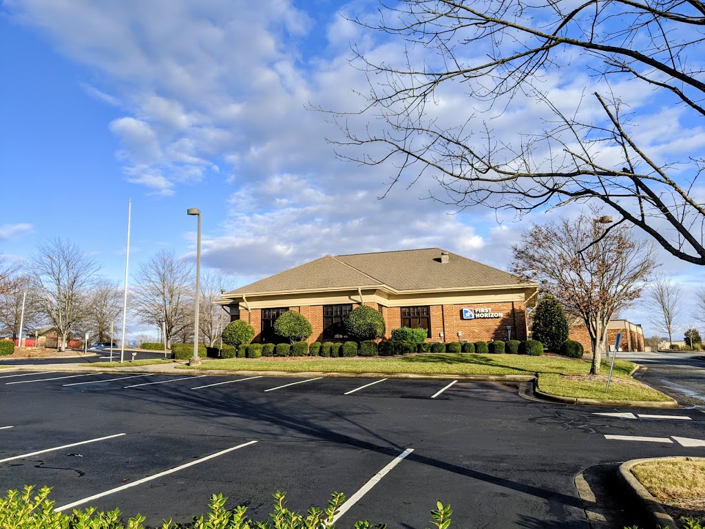 First Horizon Bank 225 E Hanes Mill Rd, WinstonSalem, NC 27105, USA