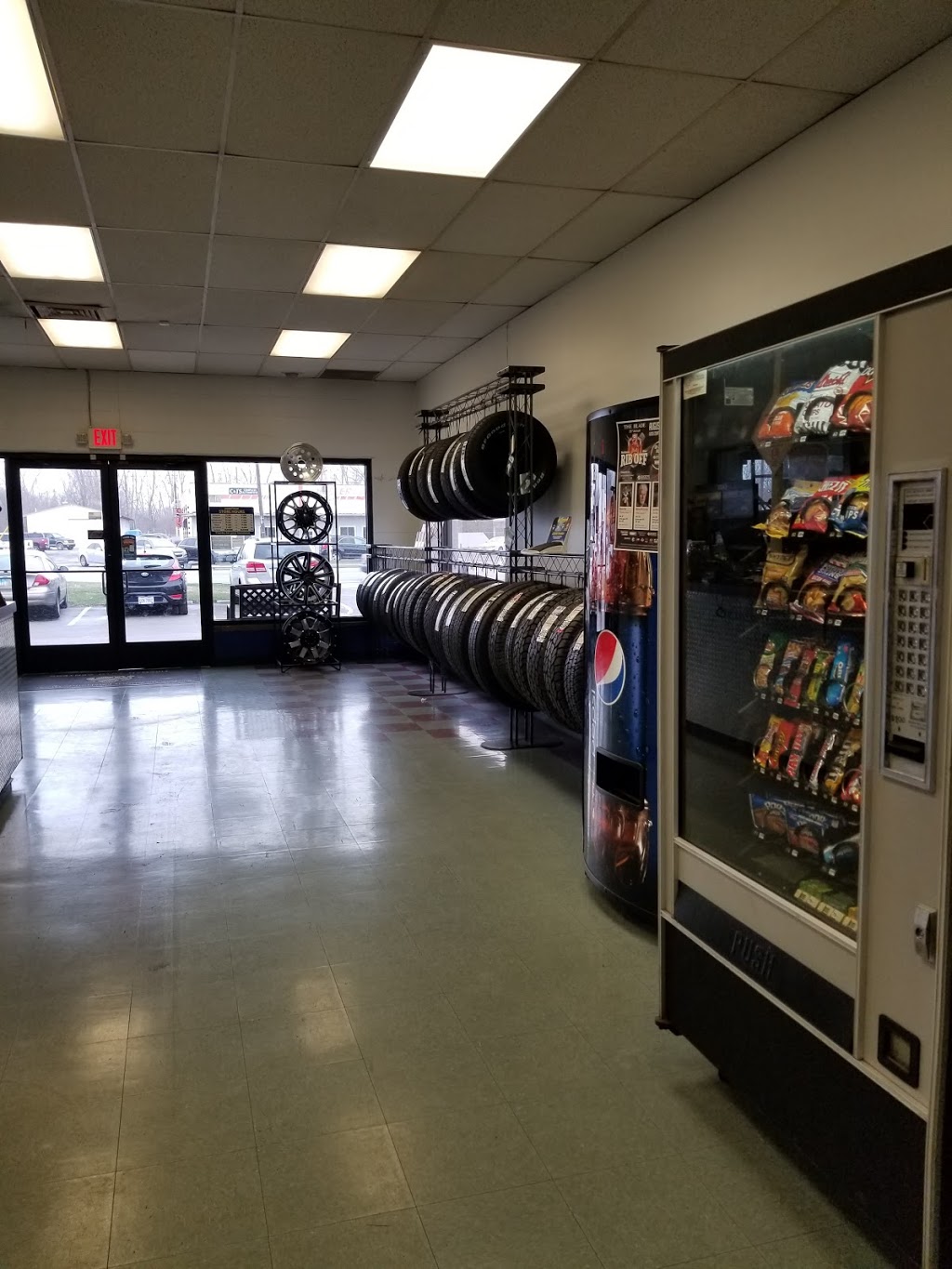 Tireman Auto Service Centers | 222 W Alexis Rd, Toledo, OH 43612, USA | Phone: (419) 476-7121