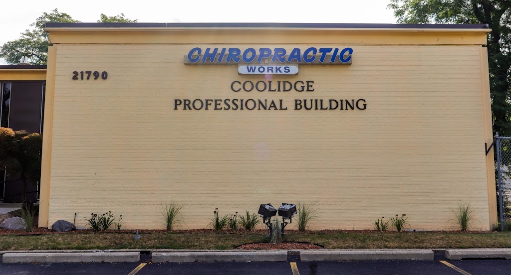 Chiropractic Works P.C. | 21790 Coolidge Hwy, Oak Park, MI 48237, USA | Phone: (248) 398-1650