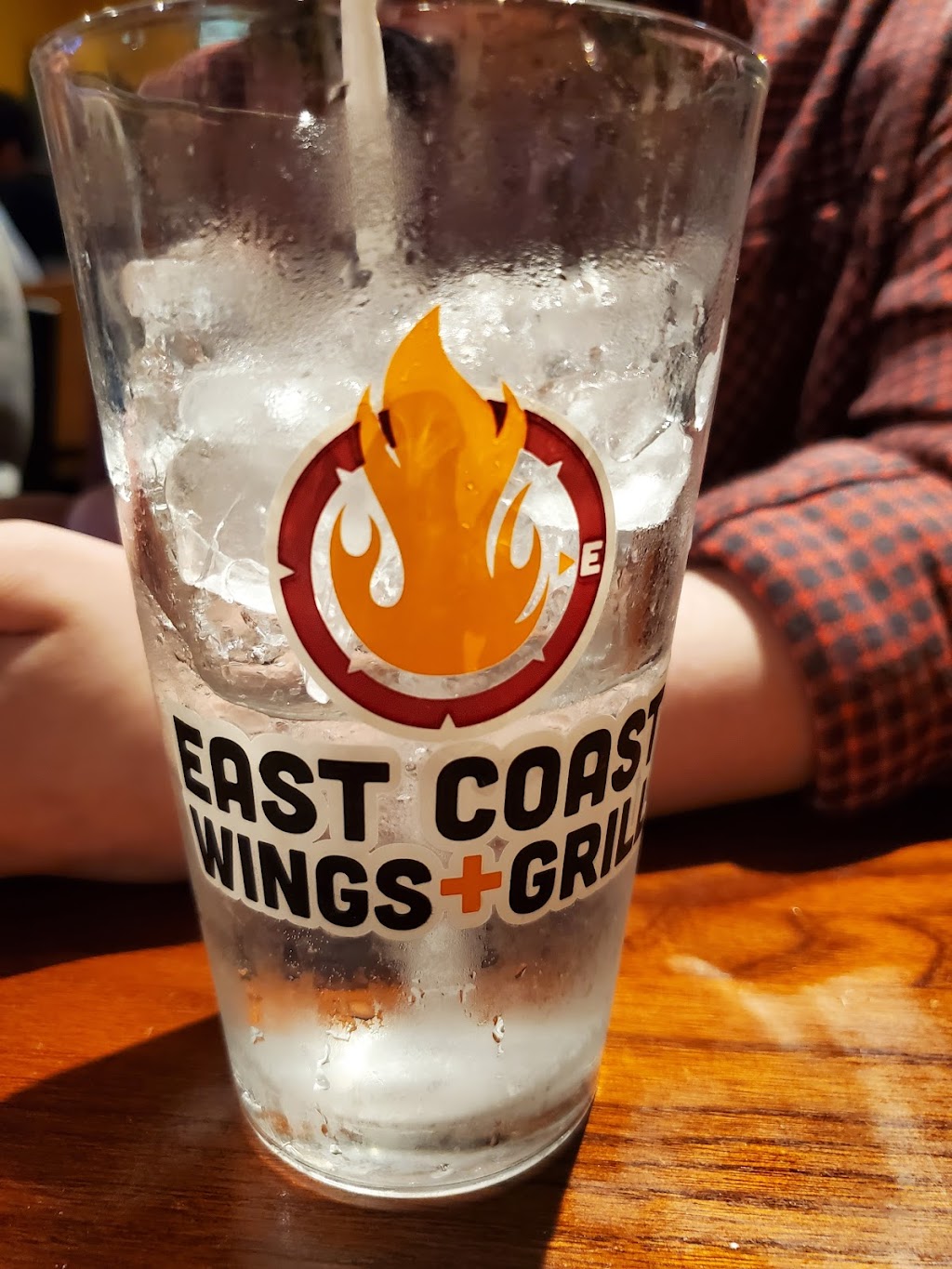 East Coast Wings + Grill | 2894 Reynolda Road Reynolda Manor Shopping Ctr, Winston-Salem, NC 27106, USA | Phone: (336) 293-4422