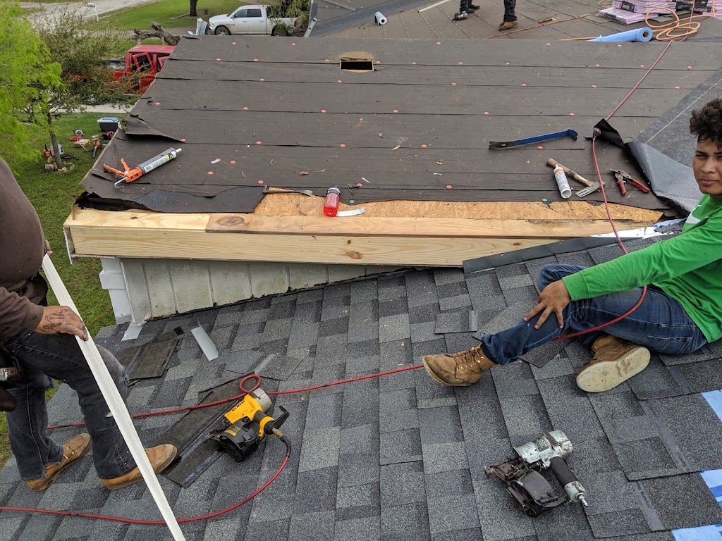 Islanders Roofing and Restoration LLC | 221 W Bailey St, Refugio, TX 78377, USA | Phone: (361) 230-0638