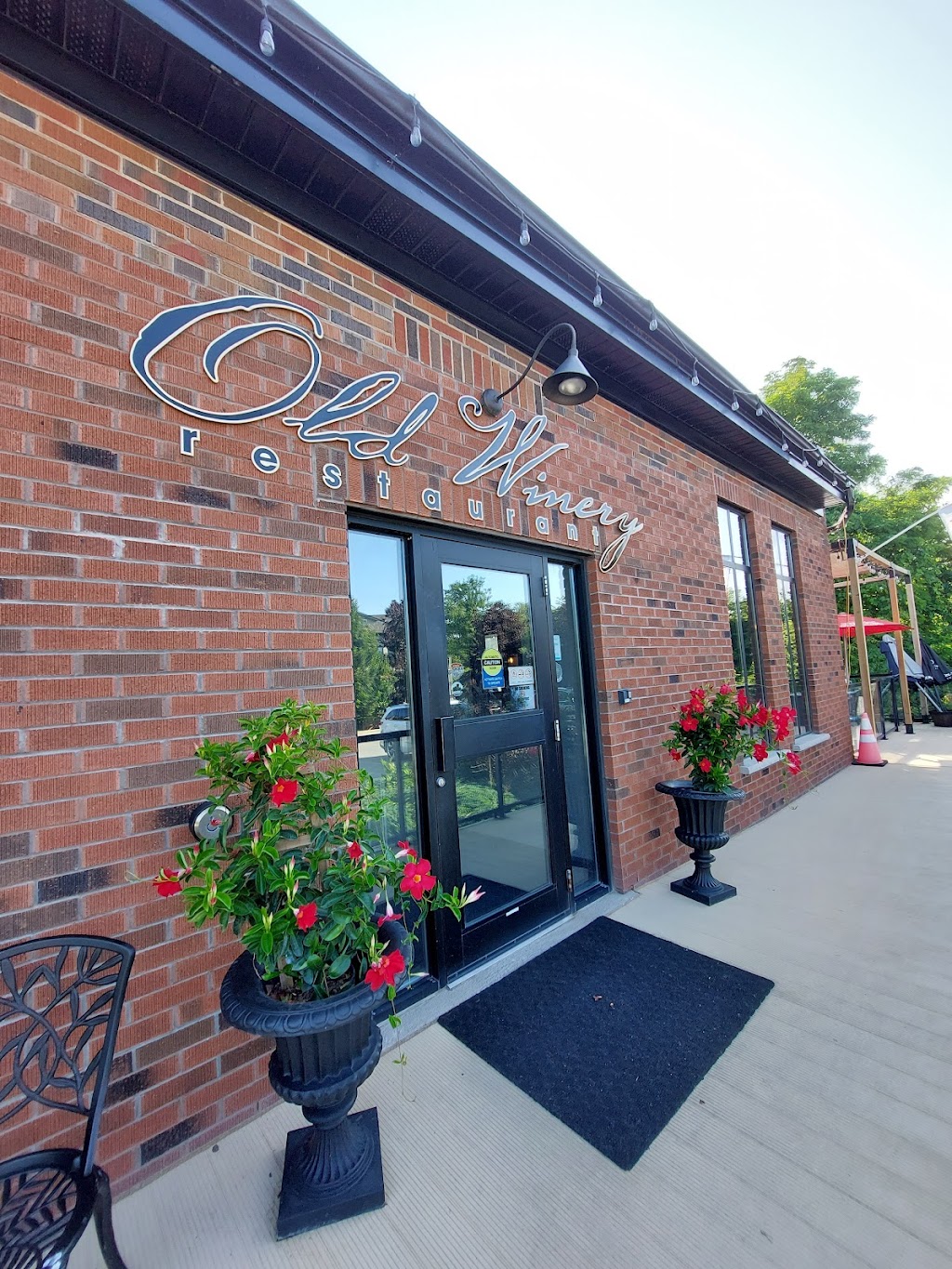 The Old Winery Restaurant & Wine Bar | 2228 Niagara Stone Rd, Niagara-on-the-Lake, ON L0S 1J0, Canada | Phone: (905) 468-8900