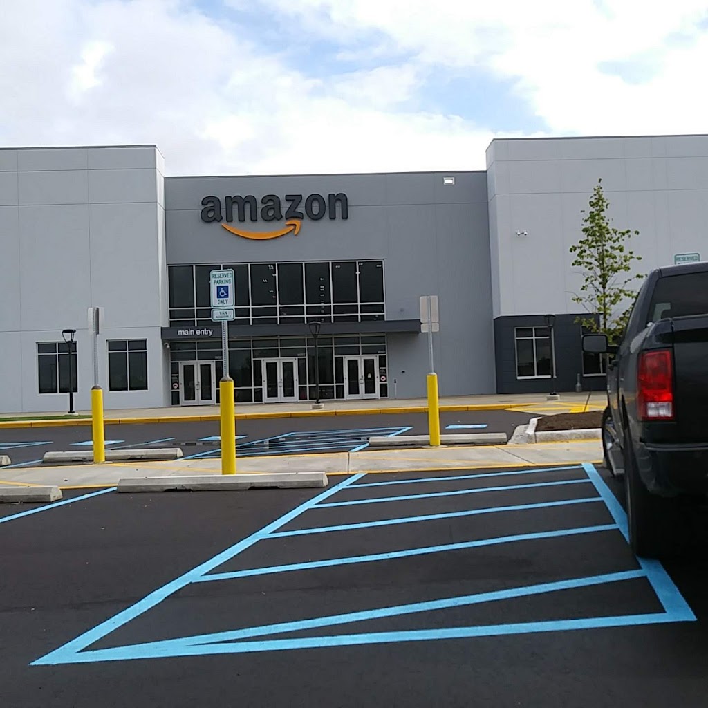Amazon Fulfillment Center (DET2) | 50500 Mound Rd, Shelby Township, MI 48317, USA | Phone: (855) 898-0093
