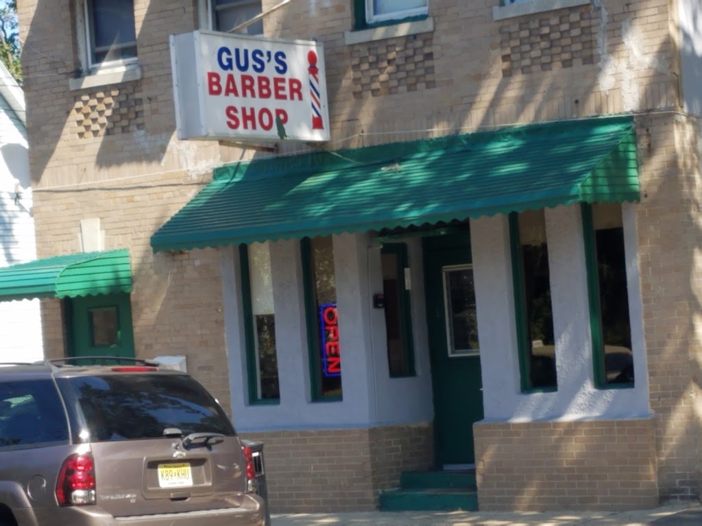 Guss Barber Shop | 243 Shrewsbury Ave, Red Bank, NJ 07701, USA | Phone: (732) 450-1299