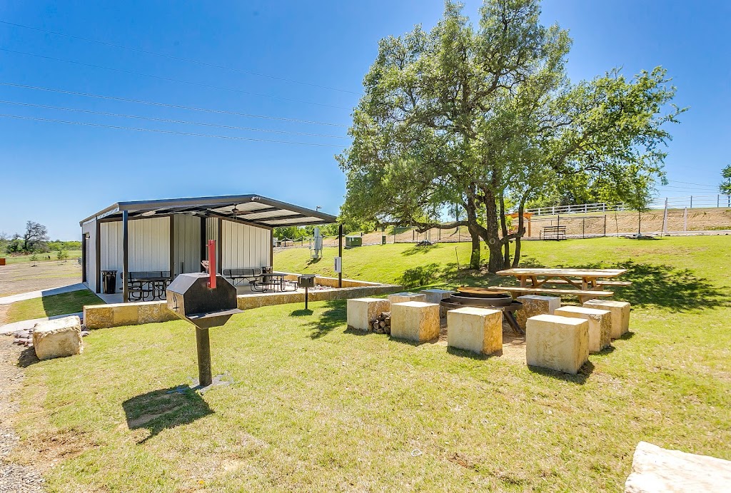 Lonestar 23 RV & Storage | 5860 FM 51 N, Weatherford, TX 76085, USA | Phone: (817) 823-4203