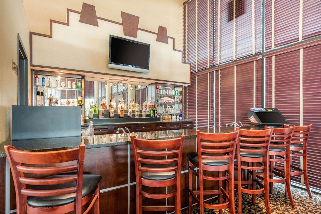 Quality Inn & Suites Tarpon Springs South | 38724 US Hwy 19 N, Tarpon Springs, FL 34689, USA | Phone: (727) 939-6759