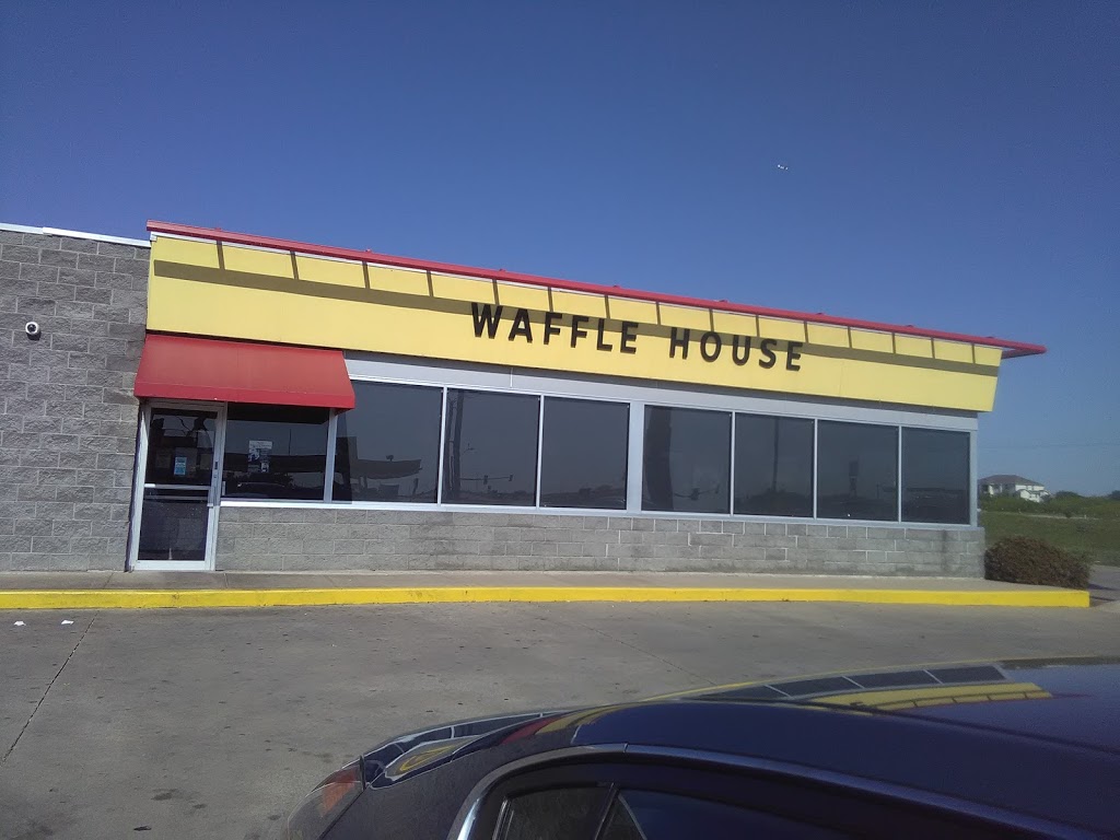 Waffle House | 251 W Rendon Crowley Rd, Burleson, TX 76028, USA | Phone: (817) 447-7452