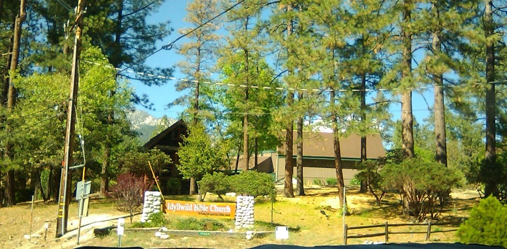 Idyllwild Bible Church | 54400 Pine Crest Ave, Idyllwild-Pine Cove, CA 92549, USA | Phone: (951) 659-4775