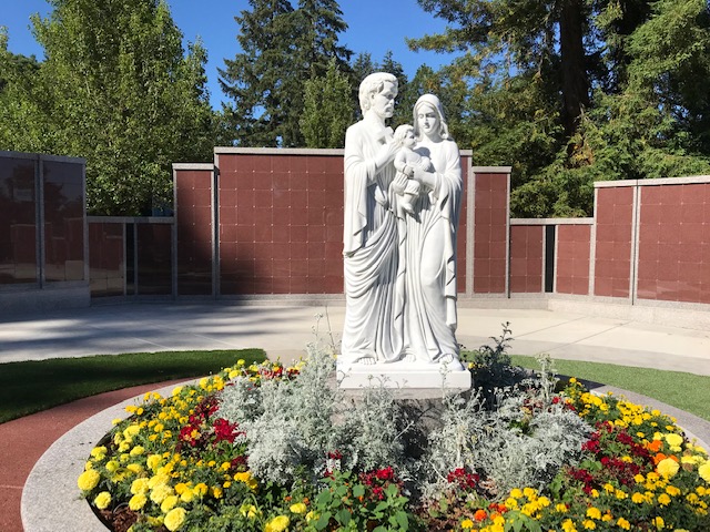 Saint Anthony Cemetery and Columbarium | 11585 SW Gaarde St, Tigard, OR 97223, USA | Phone: (503) 639-4179