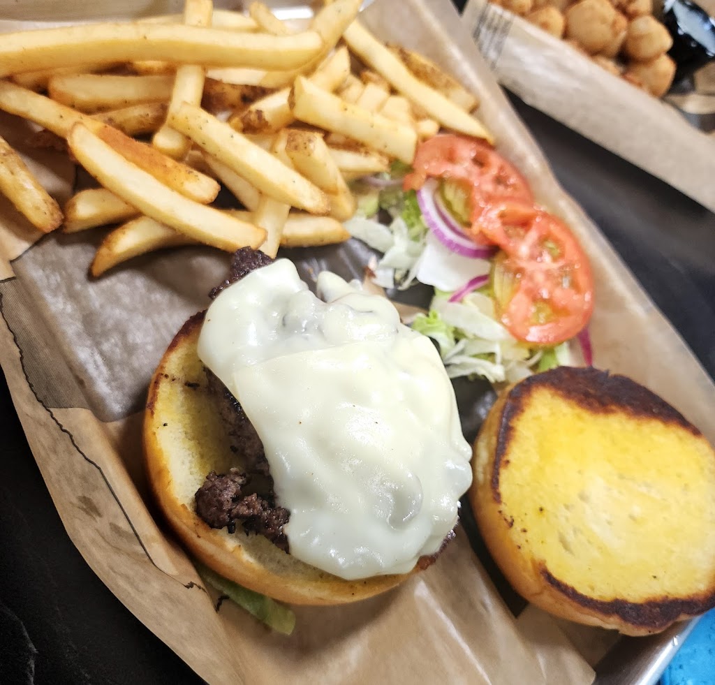 Bandi Lous Steakhouse | 1115 Fort Worth Hwy Suite 200, Weatherford, TX 76086, USA | Phone: (817) 341-6462