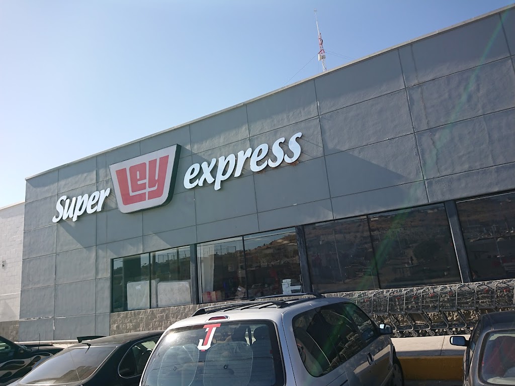 Super Ley Express Parajes del Valle | Blvd. Paseo del Campo No. 5682, Parajes del Valle, 22334 Tijuana, B.C., Mexico | Phone: 664 969 2570