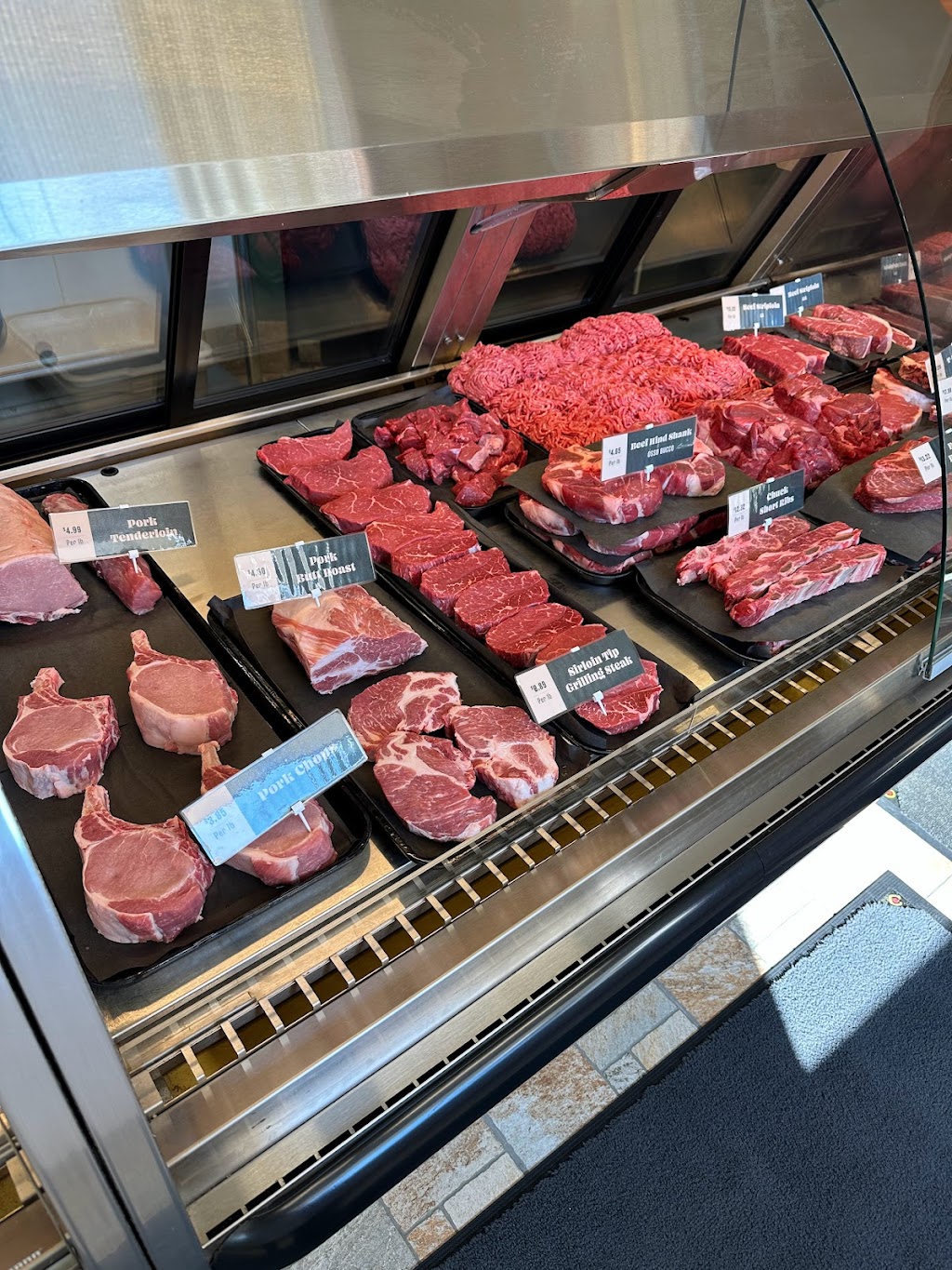 Meat With Me Inc. | 3340 Regional Rd 12, Grassie, ON L0R 1M0, Canada | Phone: (289) 336-0781