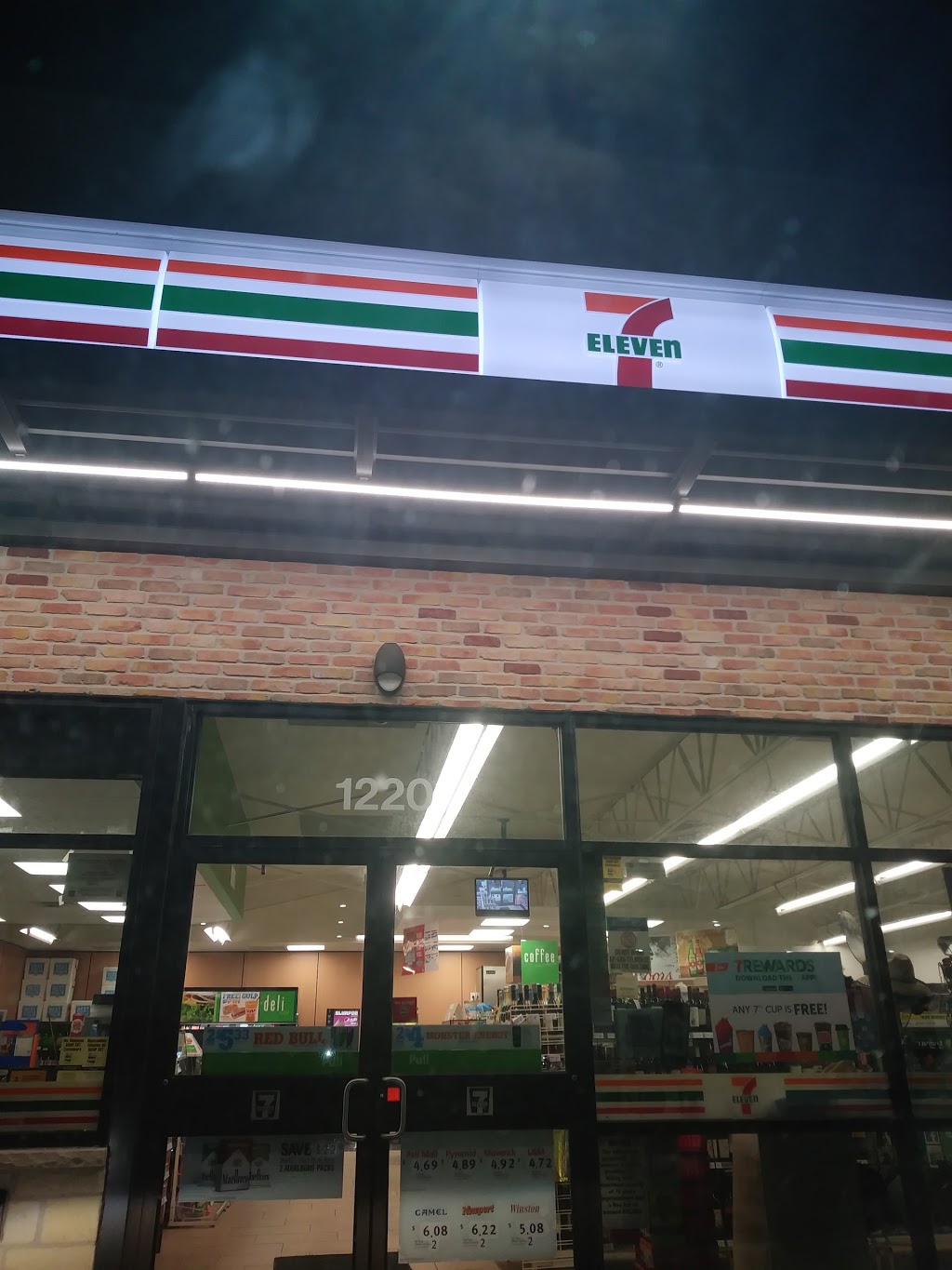 7-Eleven | 1220 E New Hope Dr, Cedar Park, TX 78613, USA | Phone: (512) 260-7092