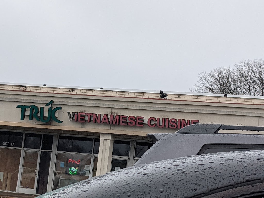 Truc Vietnamese Cuisine | 4520 N Tryon St #17, Charlotte, NC 28213, USA | Phone: (704) 598-1191