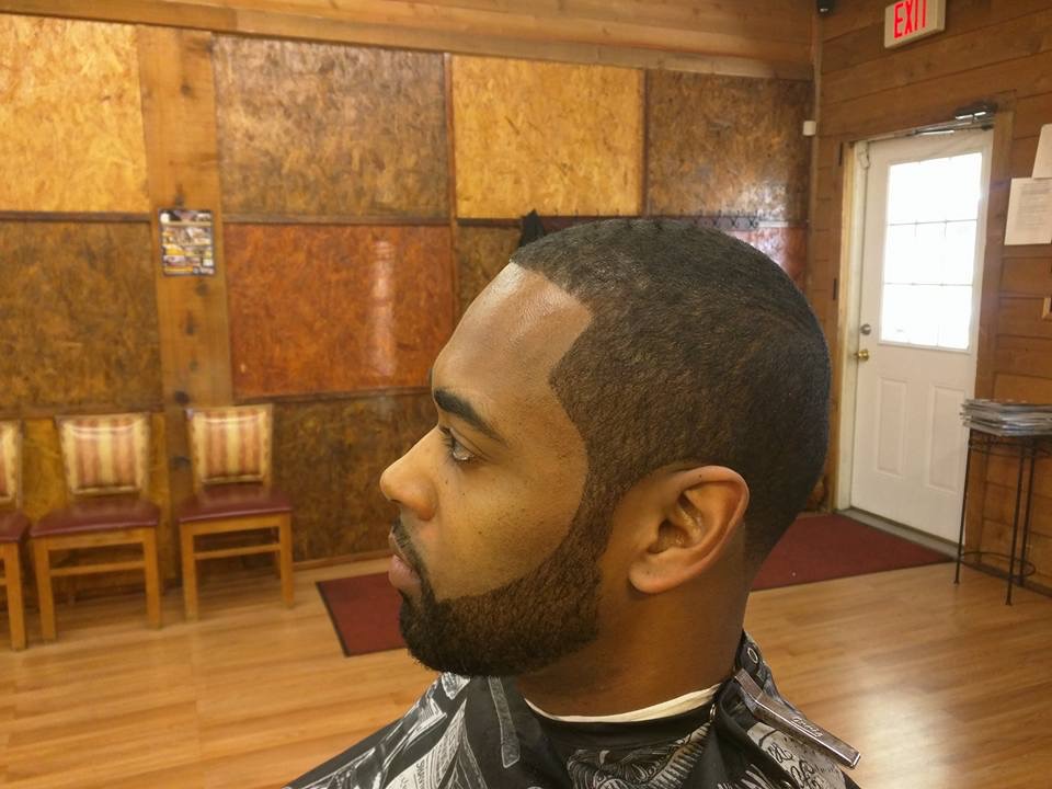 Donnas Barbershop | 3355 Stone Mountain Hwy, Snellville, GA 30078, USA | Phone: (470) 246-5782