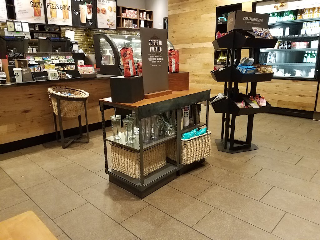 Starbucks | 3025 E Main St, Mohegan Lake, NY 10547, USA | Phone: (845) 587-1881