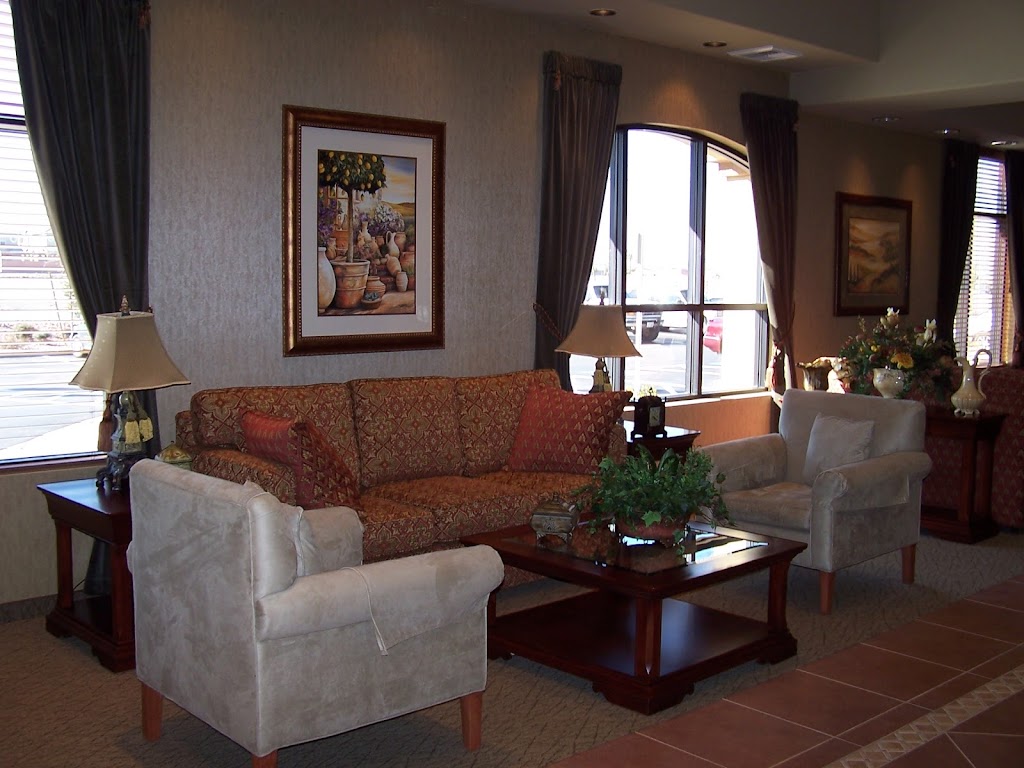 Siena Suites Hotel | 6555 Boulder Hwy, Las Vegas, NV 89122, USA | Phone: (702) 648-2100