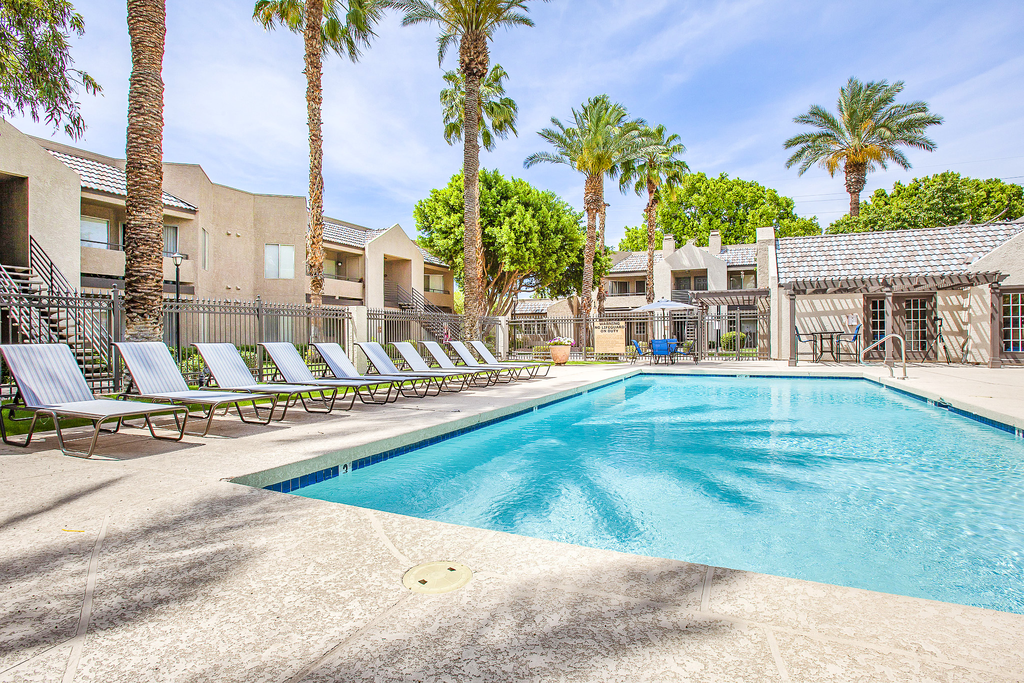 Meadow Glen Apartments | 4201 W Union Hills Dr, Glendale, AZ 85308, USA | Phone: (602) 362-8235