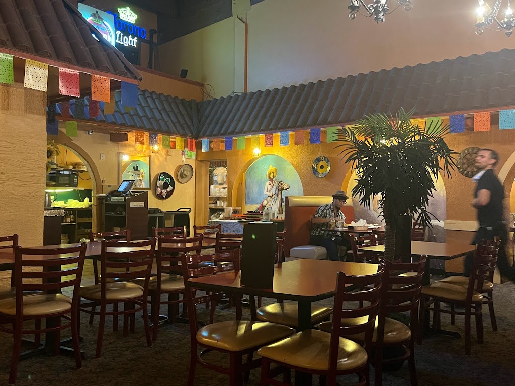 Chepos Mexican Restaurant - Wasilla | 731 W Parks Hwy, Wasilla, AK 99654, USA | Phone: (907) 373-5656