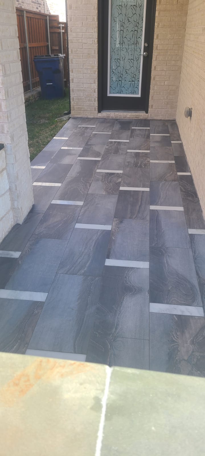 Gonzalez floor services | 2017 Osage Ct, Irving, TX 75060, USA | Phone: (214) 524-8089