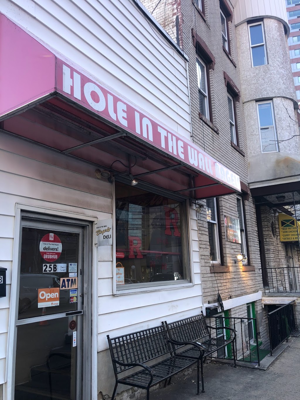 Hole In The Wall Bagels | 25 Easton Ave, New Brunswick, NJ 08901, USA | Phone: (732) 247-0101