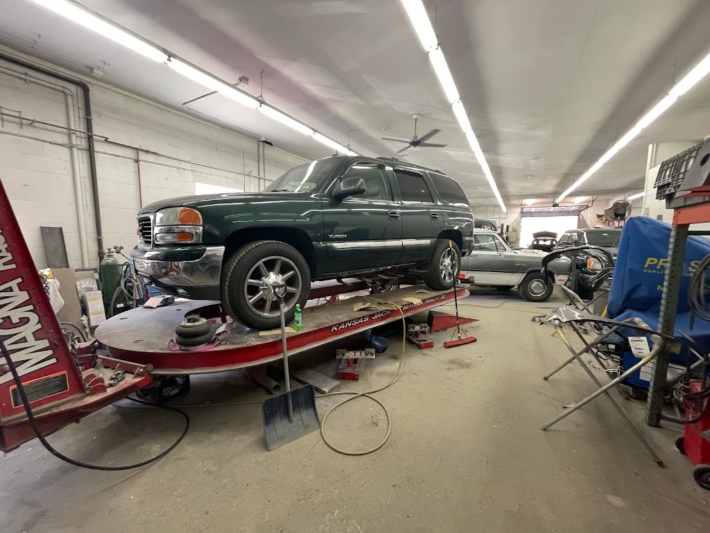 Complete Collision Repair Services, Llc. | 70 Daniel Webster Hwy, Merrimack, NH 03054, USA | Phone: (603) 521-7450