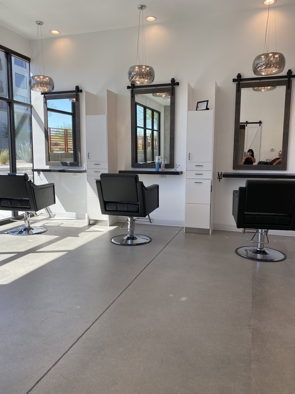 The M. Parlor Salon | 16845 E Ave of the Fountains Ste D100, Fountain Hills, AZ 85268, USA | Phone: (480) 433-2368