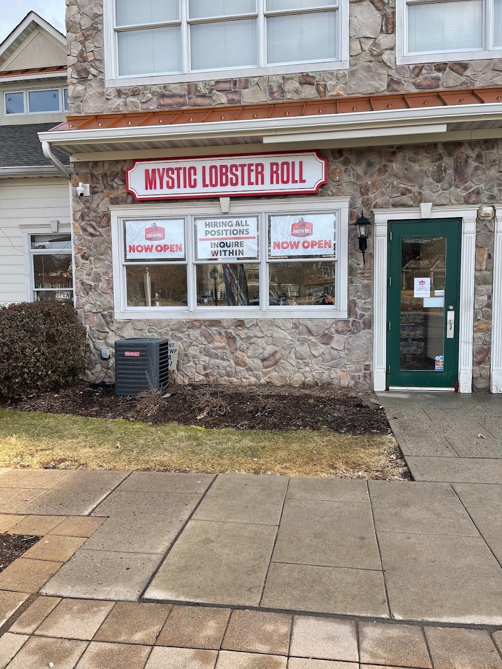 Mystic Lobster Roll Co. | 403 King George Rd, Basking Ridge, NJ 07920, USA | Phone: (833) 869-7842