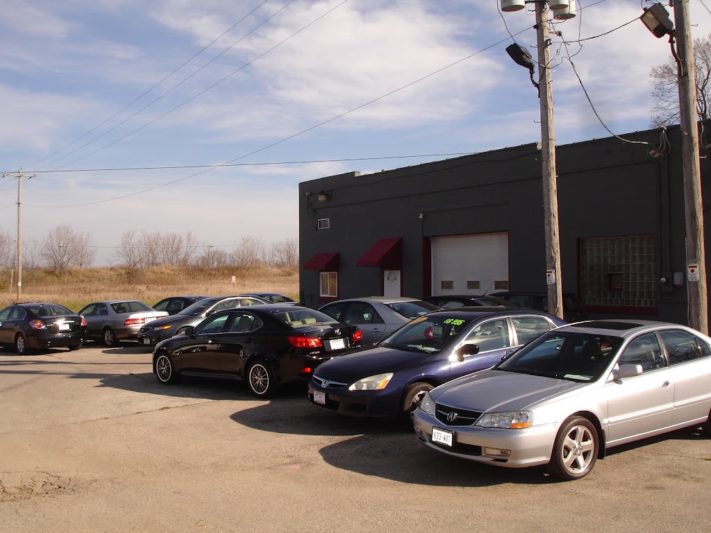 Meeker Hill Auto Sales | W215N11251 Appleton Ave, Germantown, WI 53022, USA | Phone: (262) 628-3600