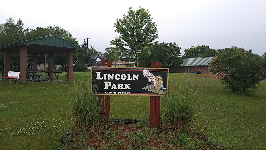 Lincoln Park | 404 E Carroll St, Portage, WI 53901, USA | Phone: (608) 742-2178
