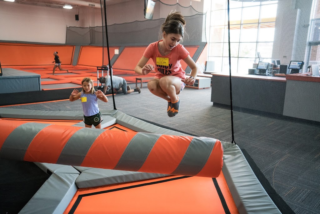 Big Air Trampoline Park | 2408 Sardis Rd N, Charlotte, NC 28227, USA | Phone: (704) 246-5233