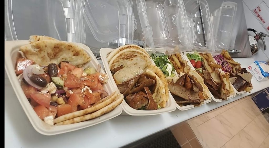 Gyro Jimmys | 165 Voice Rd, Carle Place, NY 11514, USA | Phone: (516) 279-6481