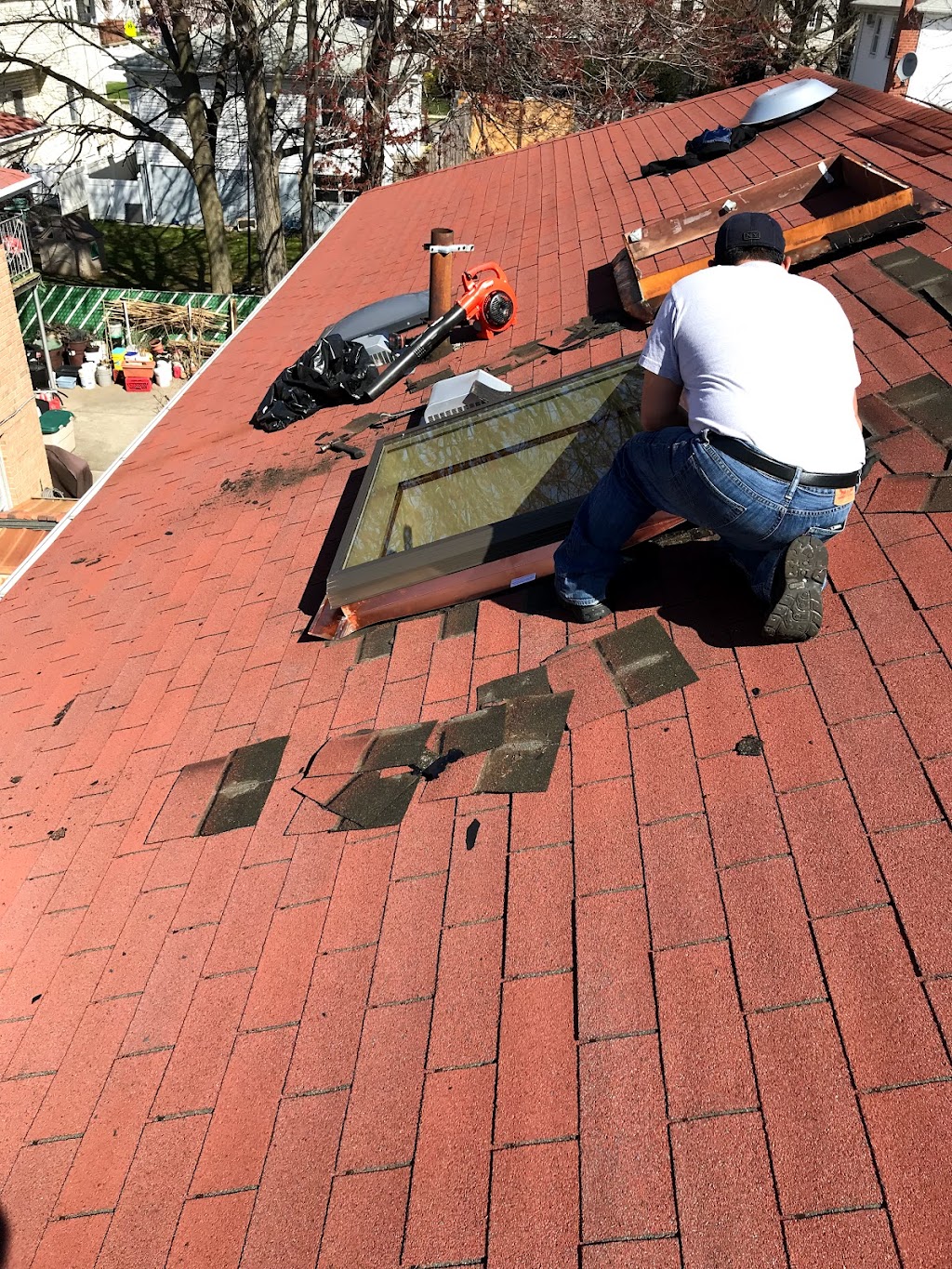 Charles Stewart Roofing | 61-43 186th St, Fresh Meadows, NY 11365, USA | Phone: (718) 475-0240